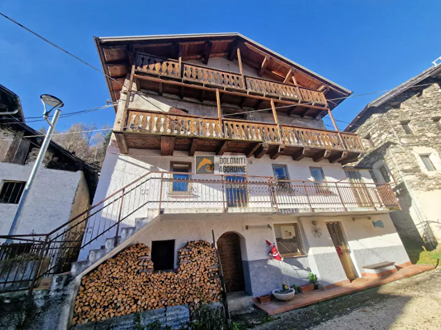 Immagine 1 di Appartamento in vendita  in Località Angoletta a Rivamonte Agordino