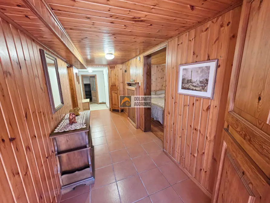 Immagine 5 di Appartamento in vendita  in Località Angoletta a Rivamonte Agordino