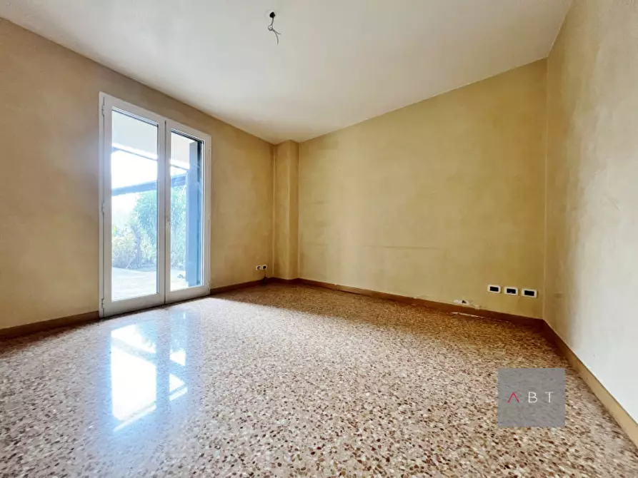 Immagine 7 di Casa trifamiliare in vendita  a Padova