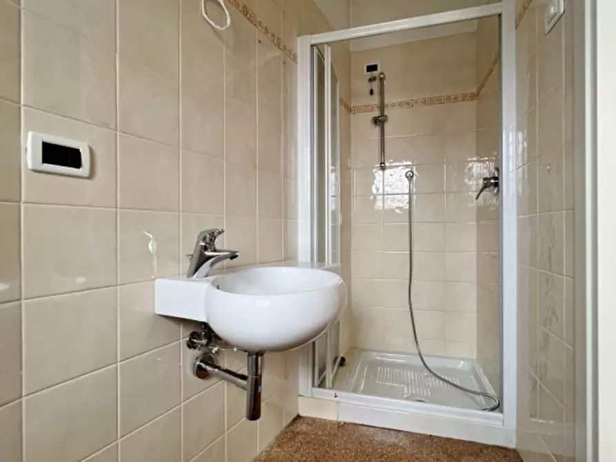 Immagine 10 di Casa trifamiliare in vendita  a Padova