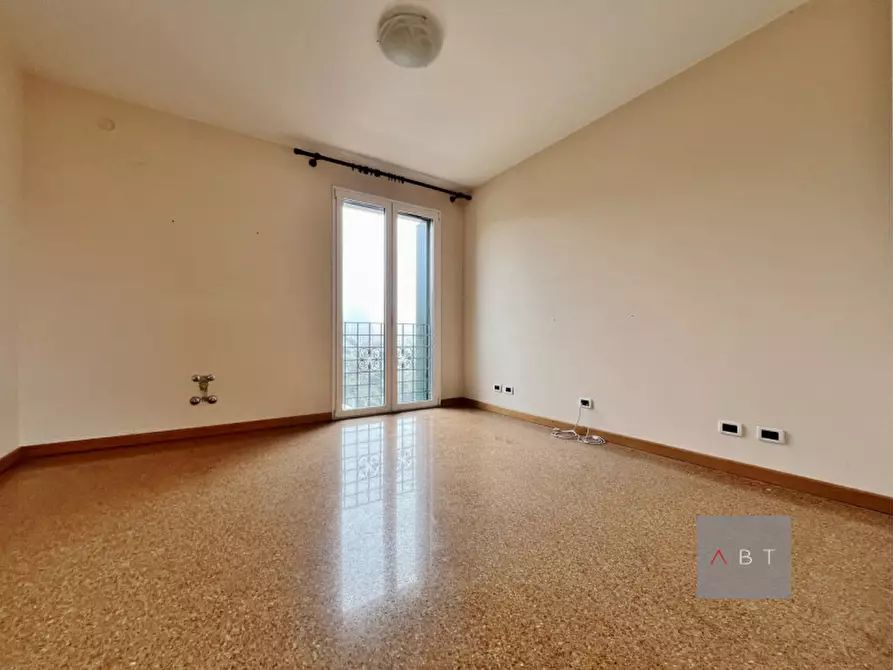 Immagine 11 di Casa trifamiliare in vendita  a Padova