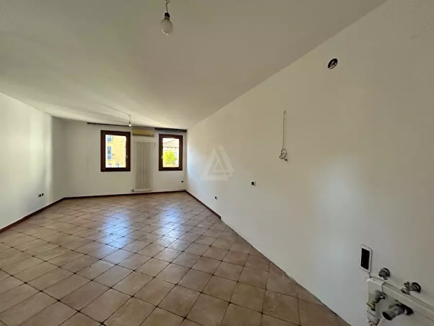 Immagine 3 di Appartamento in vendita  in Borgo Pieve a Castelfranco Veneto