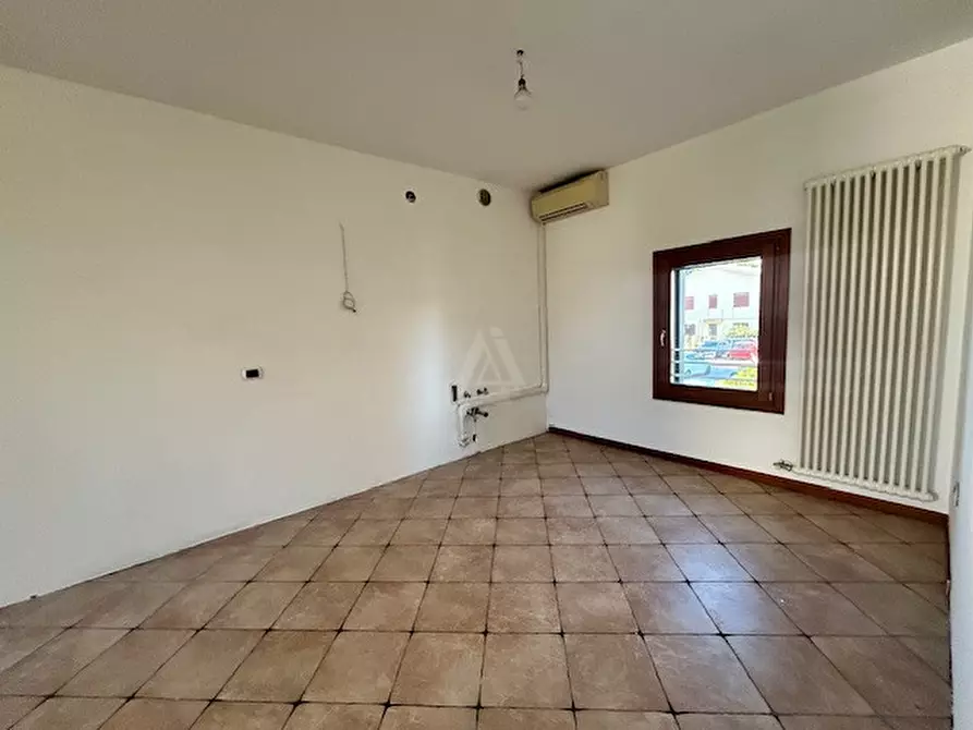 Immagine 4 di Appartamento in vendita  in Borgo Pieve a Castelfranco Veneto