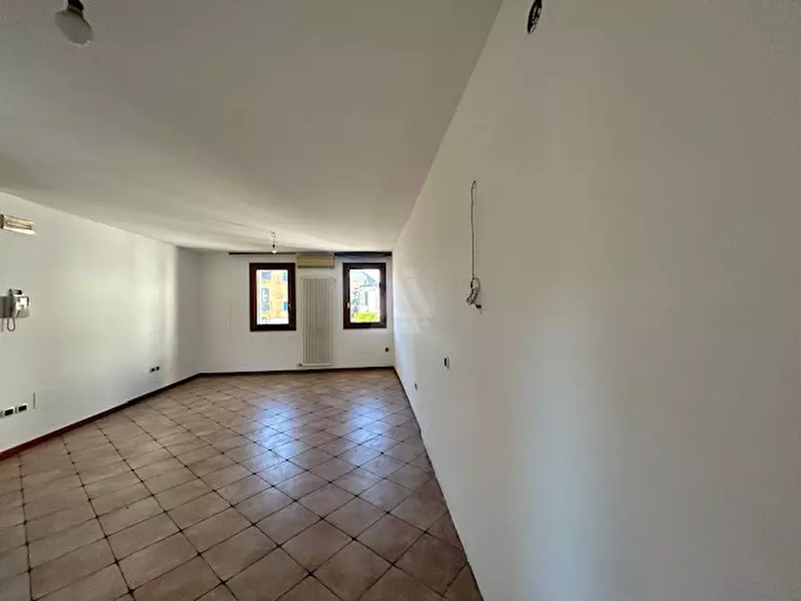 Immagine 8 di Appartamento in vendita  in Borgo Pieve a Castelfranco Veneto