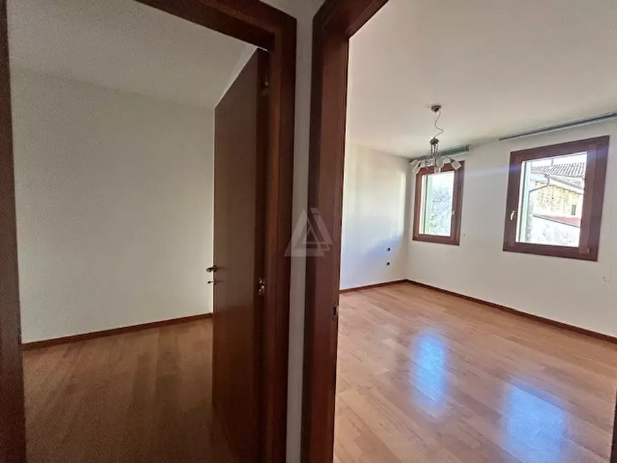 Immagine 13 di Appartamento in vendita  in Borgo Pieve a Castelfranco Veneto