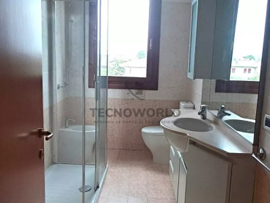 Immagine 8 di Appartamento in affitto  in via santa rita 22 a Malo