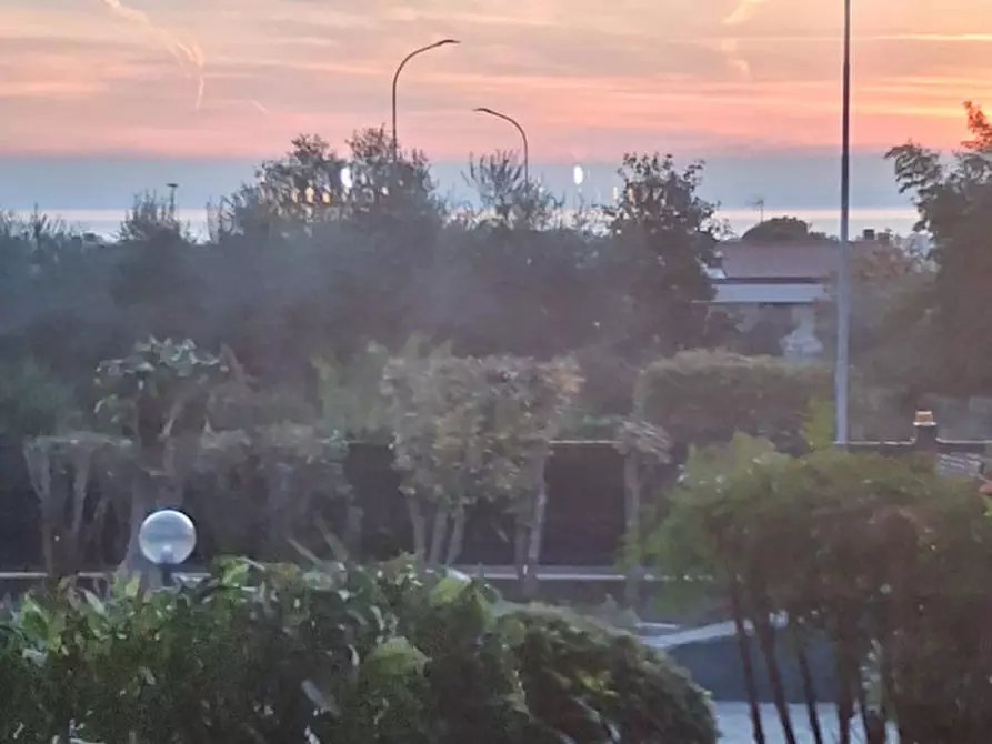 Immagine 11 di Villa in vendita  in via jacopo roveglio a Soiano Del Lago