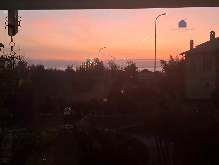 Immagine 17 di Villa in vendita  in via jacopo roveglio a Soiano Del Lago