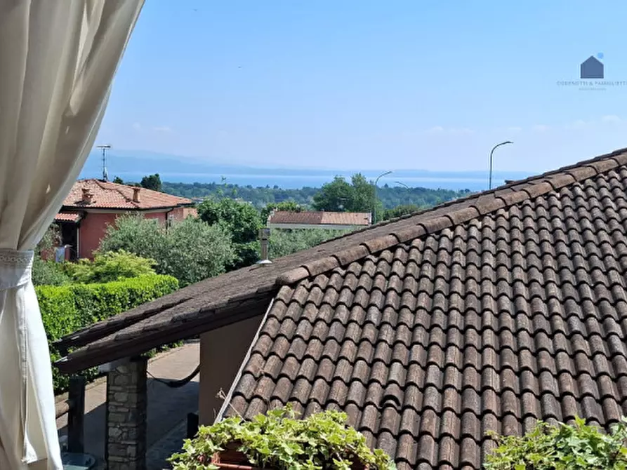 Immagine 18 di Villa in vendita  in via jacopo roveglio a Soiano Del Lago