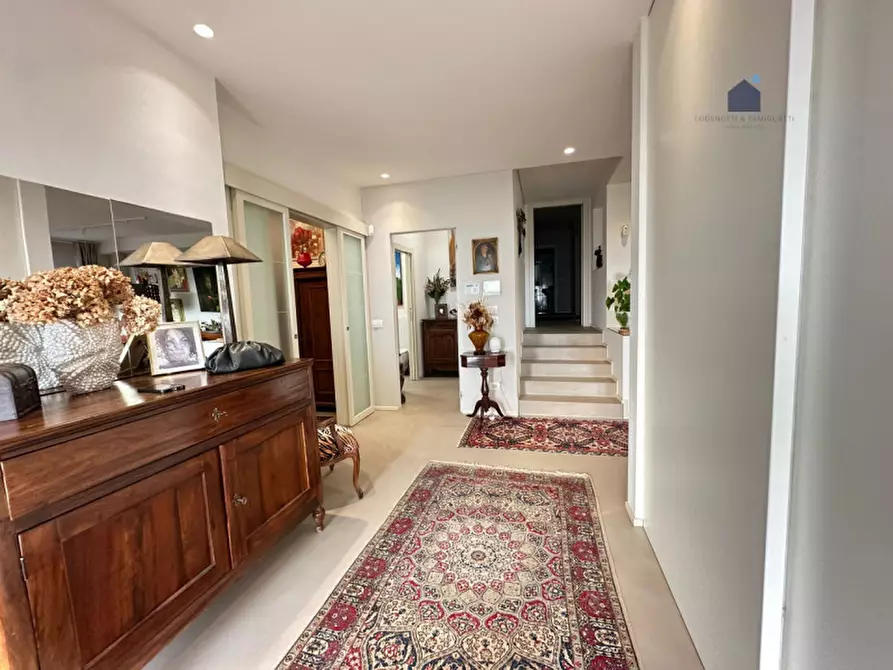 Immagine 23 di Villa in vendita  in via jacopo roveglio a Soiano Del Lago