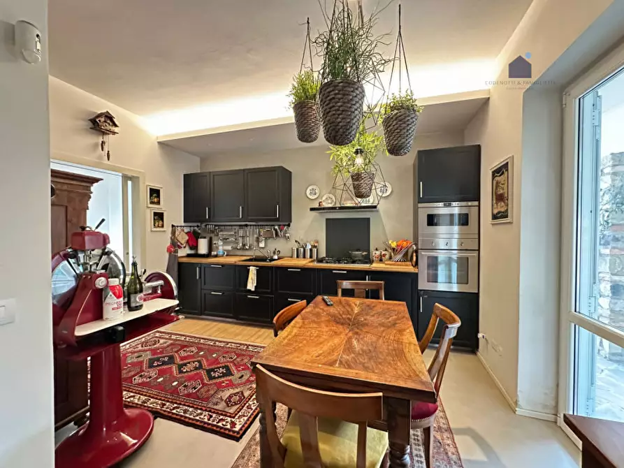 Immagine 32 di Villa in vendita  in via jacopo roveglio a Soiano Del Lago