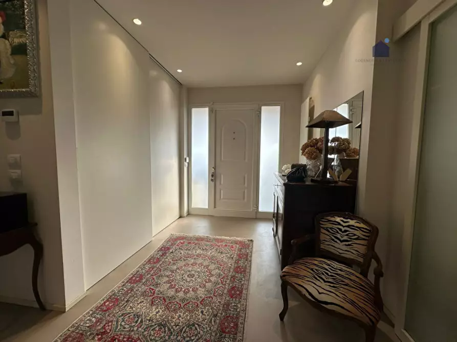 Immagine 36 di Villa in vendita  in via jacopo roveglio a Soiano Del Lago