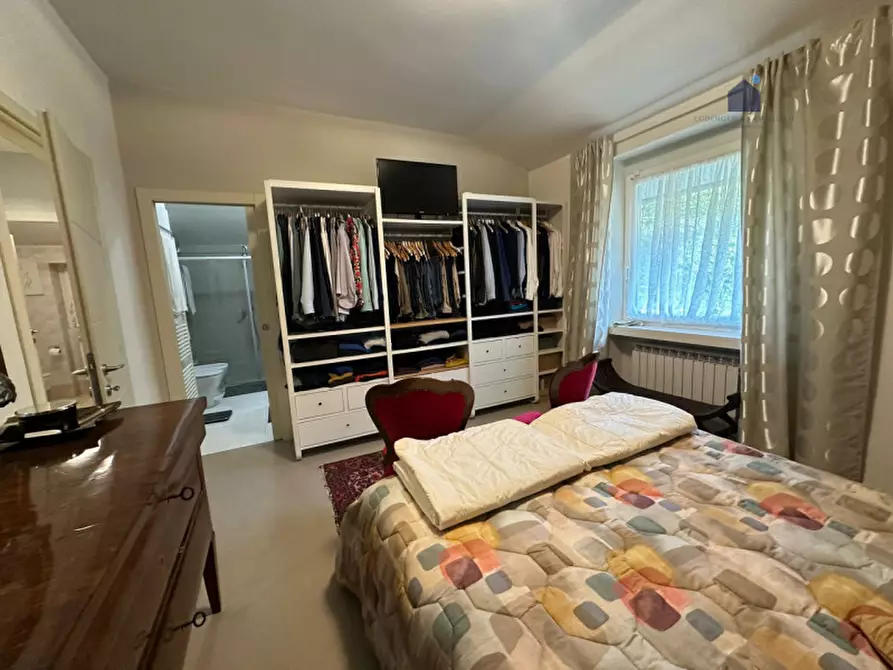 Immagine 37 di Villa in vendita  in via jacopo roveglio a Soiano Del Lago