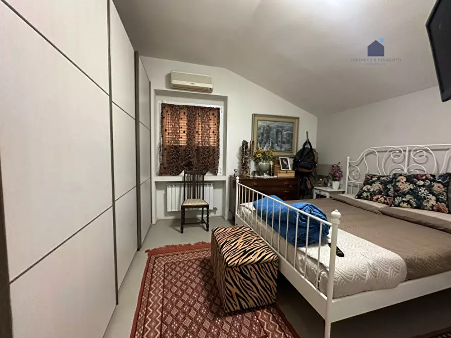 Immagine 52 di Villa in vendita  in via jacopo roveglio a Soiano Del Lago