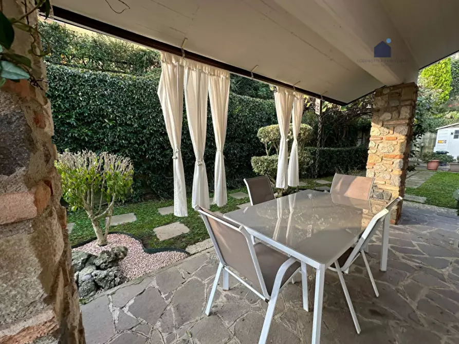 Immagine 64 di Villa in vendita  in via jacopo roveglio a Soiano Del Lago