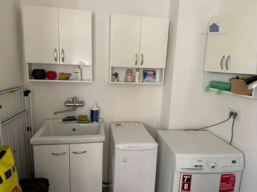 Immagine 74 di Villa in vendita  in via jacopo roveglio a Soiano Del Lago