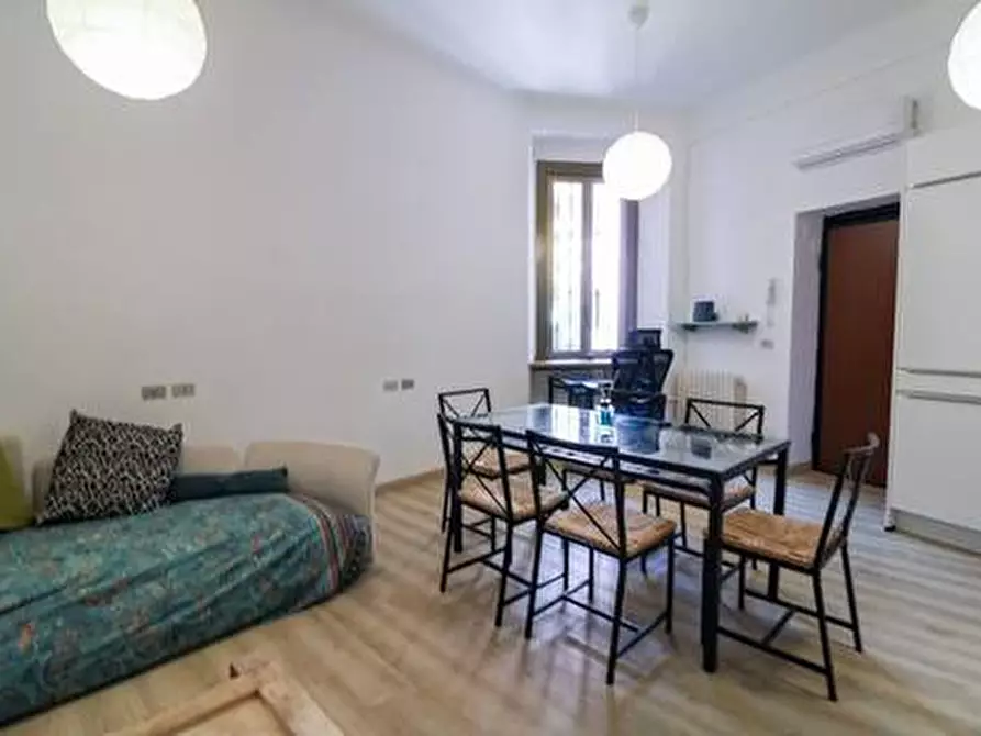 Immagine 2 di Appartamento in vendita  in Via Brembo 5 a Milano