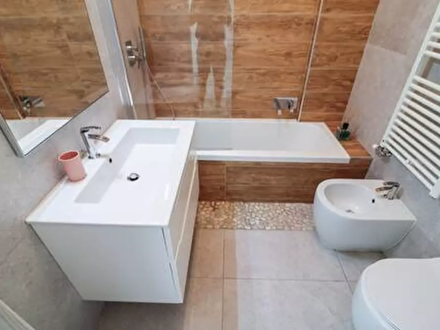 Immagine 10 di Appartamento in vendita  in Via Brembo 5 a Milano