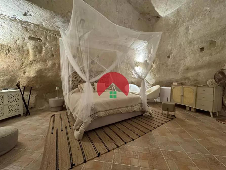 Immagine 2 di Bed & Breakfast in vendita  in via san vito a Matera