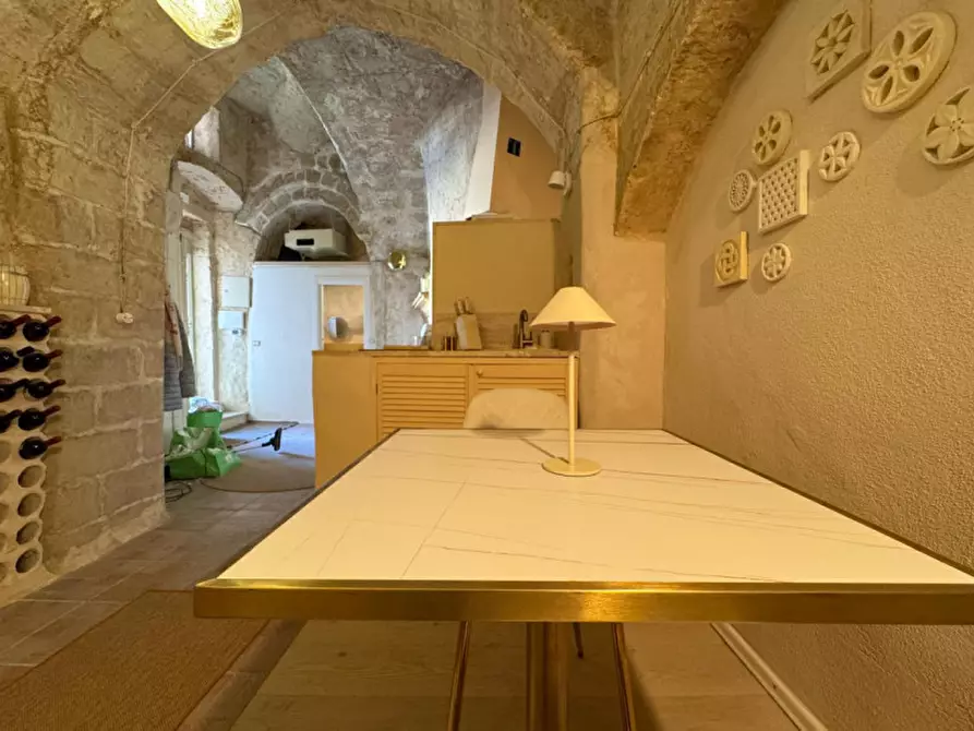 Immagine 17 di Bed & Breakfast in vendita  a Matera