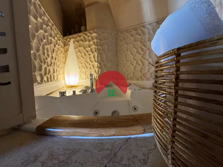 Immagine 19 di Bed & Breakfast in vendita  in via san vito a Matera