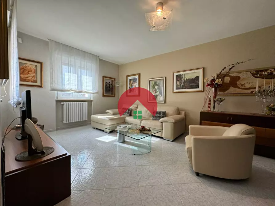 Immagine 25 di Villetta a schiera in vendita  a Matera