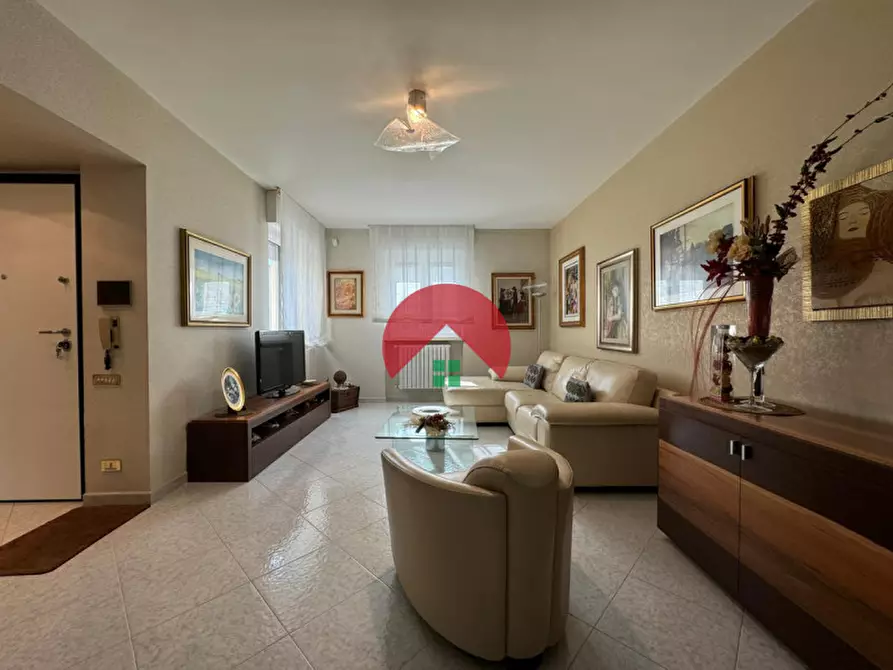 Immagine 26 di Villetta a schiera in vendita  a Matera