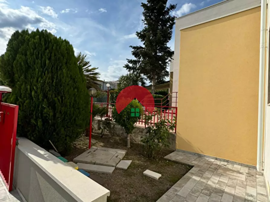 Immagine 37 di Villetta a schiera in vendita  a Matera