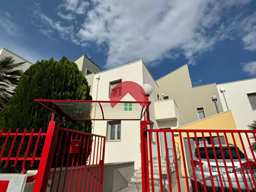 Immagine 42 di Villetta a schiera in vendita  a Matera