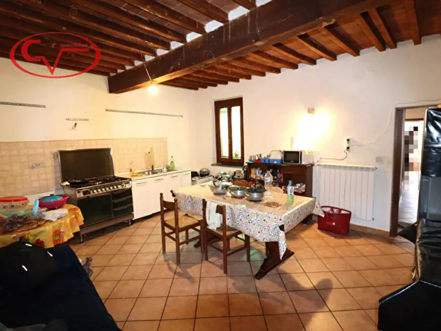 Immagine 1 di Appartamento in vendita  in via Roma a Montevarchi