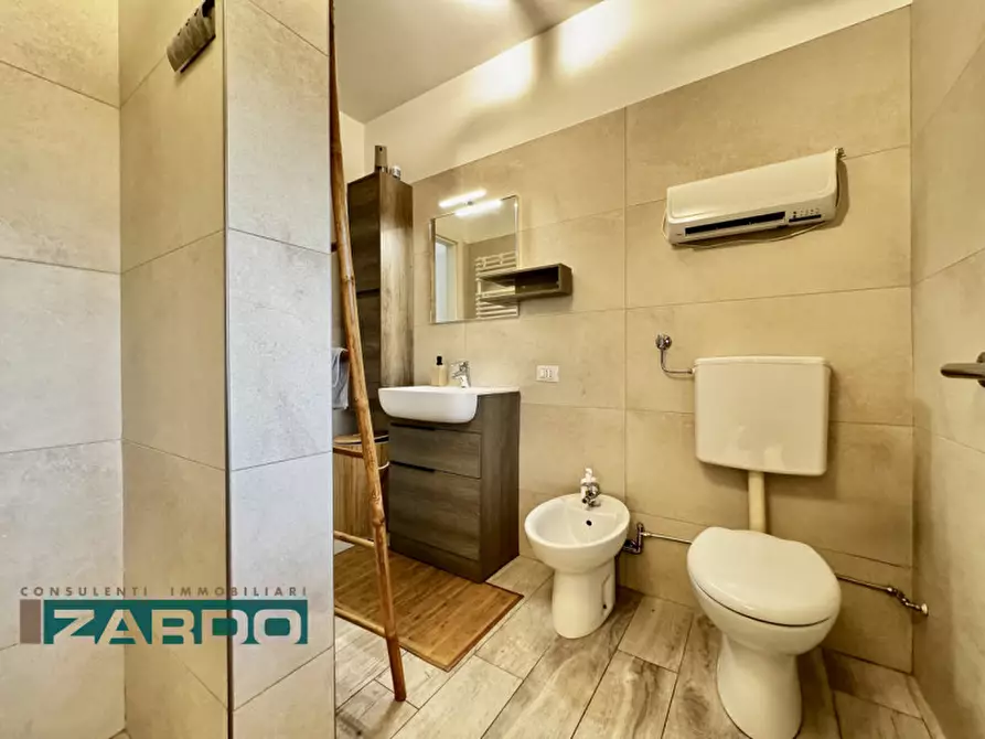 Immagine 10 di Appartamento in vendita  a Rossano Veneto