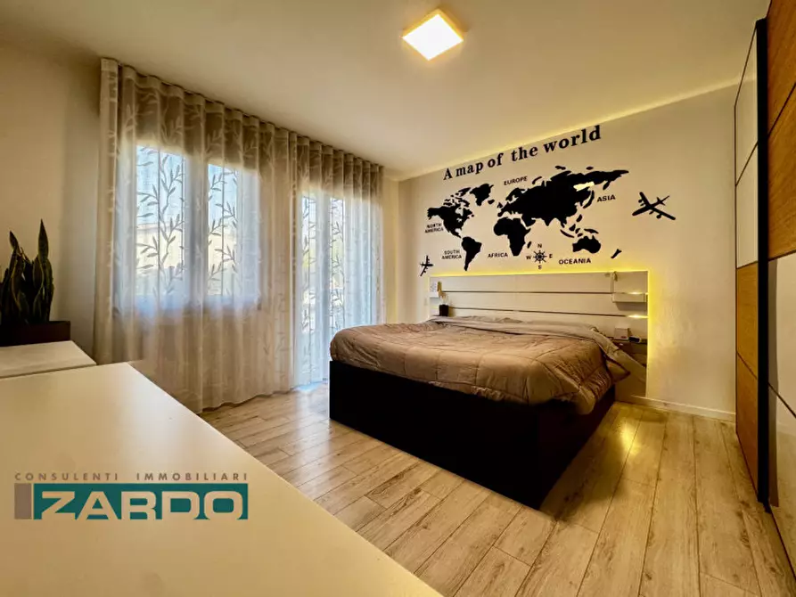 Immagine 12 di Appartamento in vendita  a Rossano Veneto