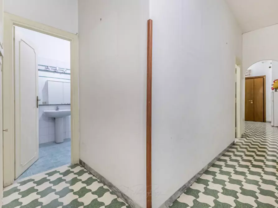 Immagine 24 di Appartamento in vendita  in Via Edoardo Jenner a Roma