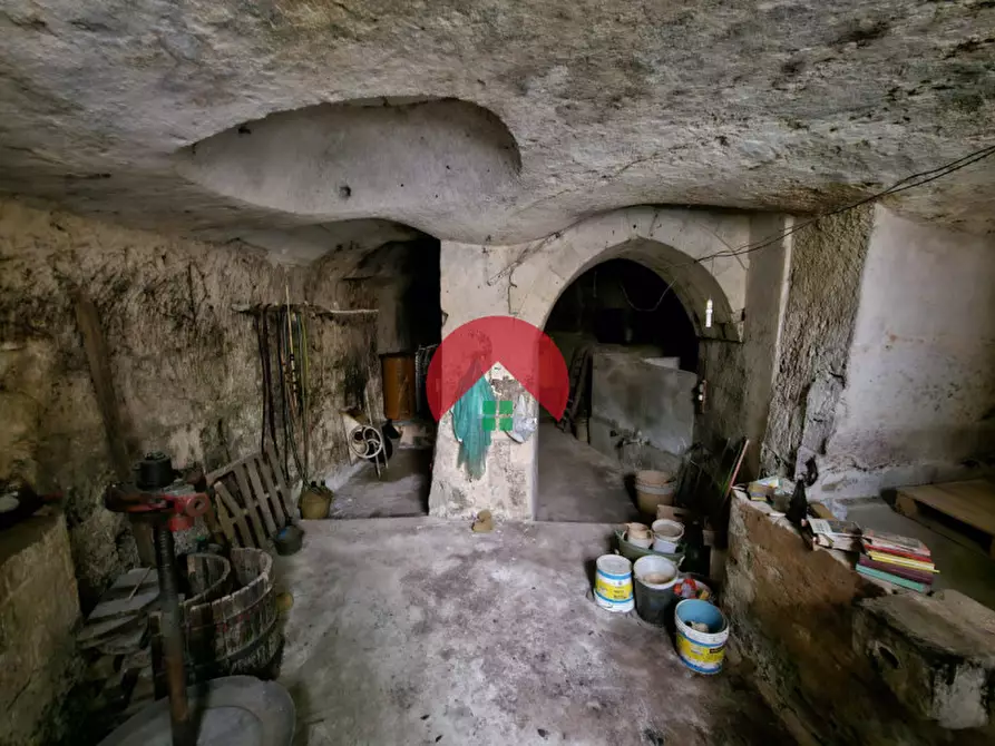 Immagine 17 di Rustico / casale in vendita  a Matera