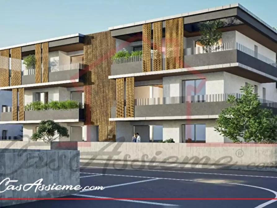 Immagine 1 di Attico in vendita  a Rossano Veneto