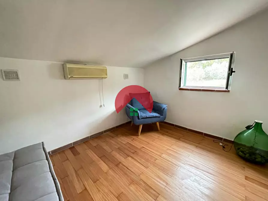 Immagine 11 di Casa indipendente in vendita  a Miglionico