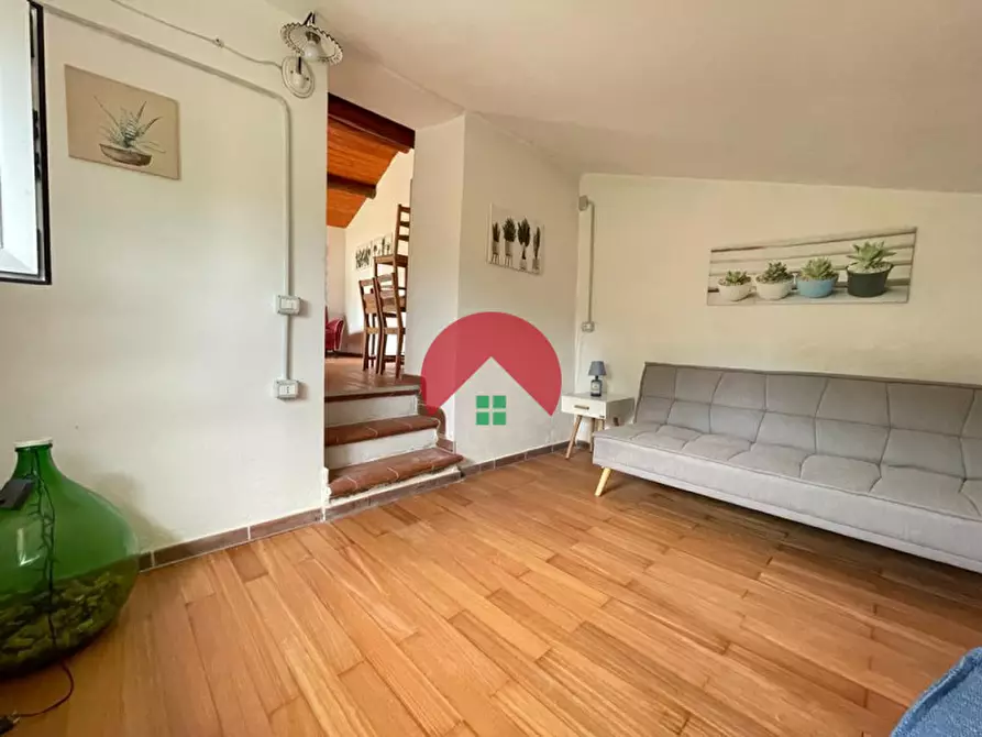 Immagine 12 di Casa indipendente in vendita  a Miglionico