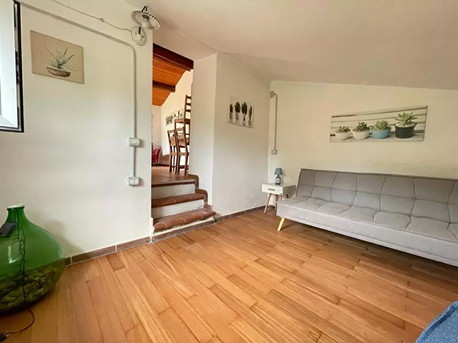 Immagine 13 di Casa indipendente in vendita  a Miglionico