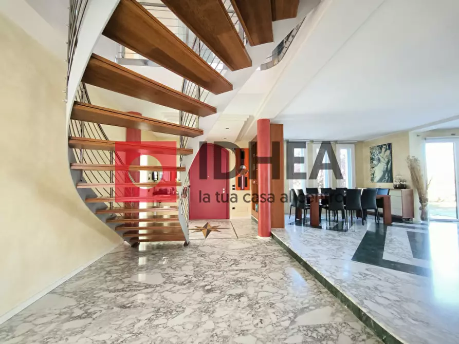 Immagine 11 di Villa in vendita  a Caorle