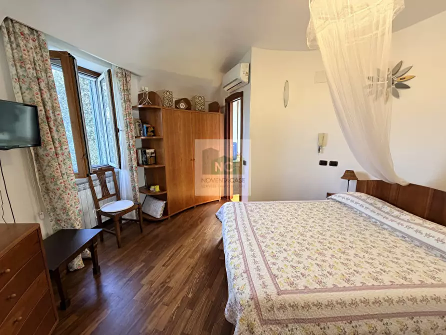 Immagine 17 di Villa in vendita  in Via Francesco Calise Operaio Foriano a Forio