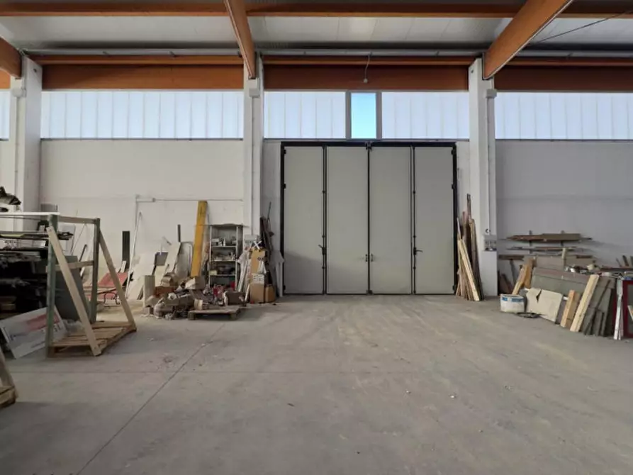 Immagine 8 di Capannone industriale in vendita  in SP19, 74014 Laterza TA, Italia a Laterza