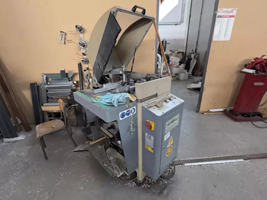 Immagine 16 di Capannone industriale in vendita  in SP19, 74014 Laterza TA, Italia a Laterza