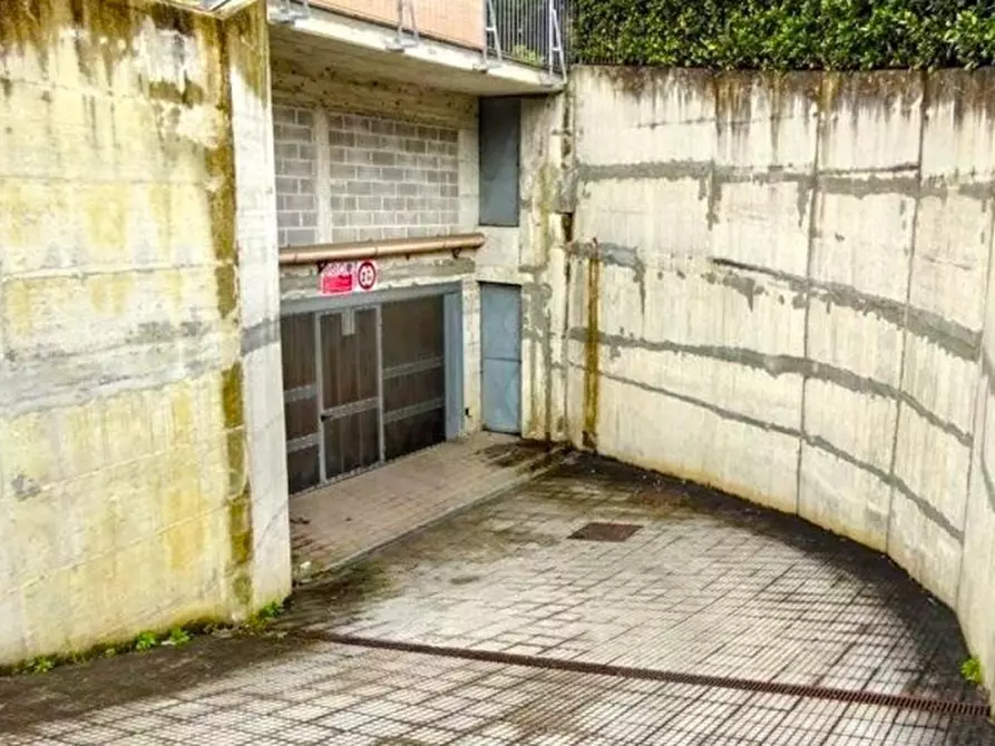 Immagine 8 di Posto auto in vendita  in via Anconetani, N. 2 a Jesi