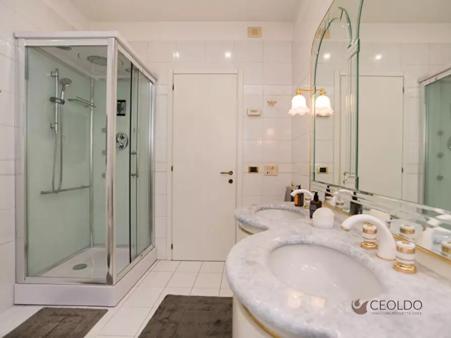 Immagine 24 di Villa in vendita  in via Vivaldi a Vigonza