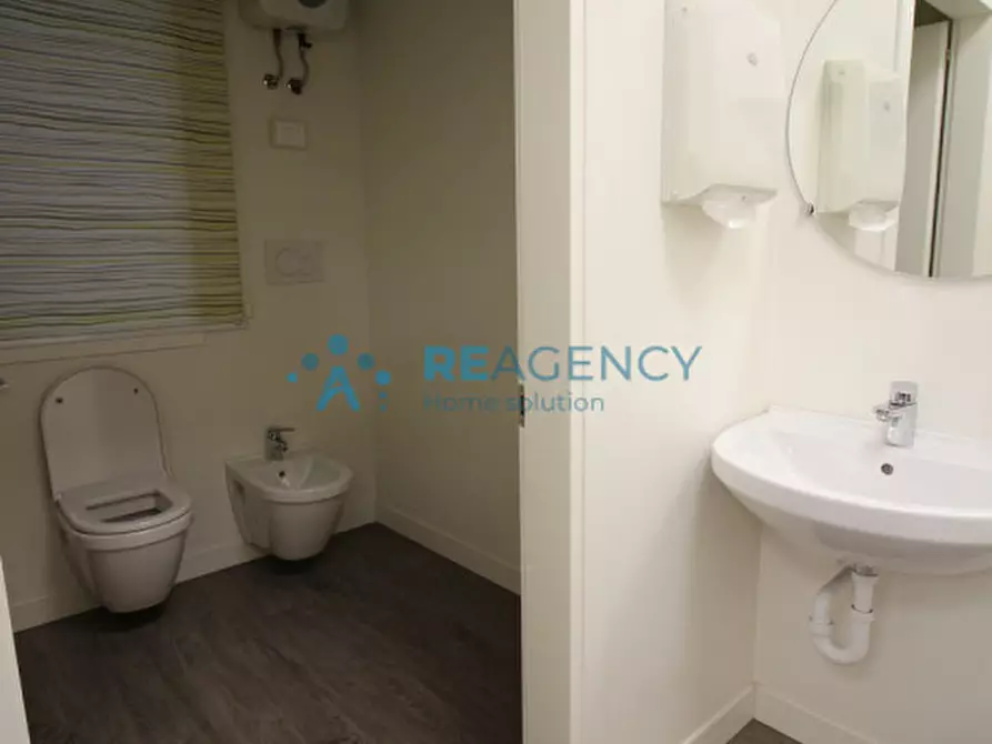 Immagine 10 di Ufficio in affitto  in Via Monte Pasubio a Zanè