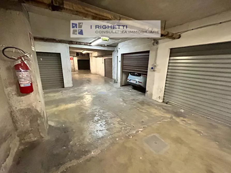 Immagine 4 di Garage in affitto  in Vicolo Fossetto a Verona