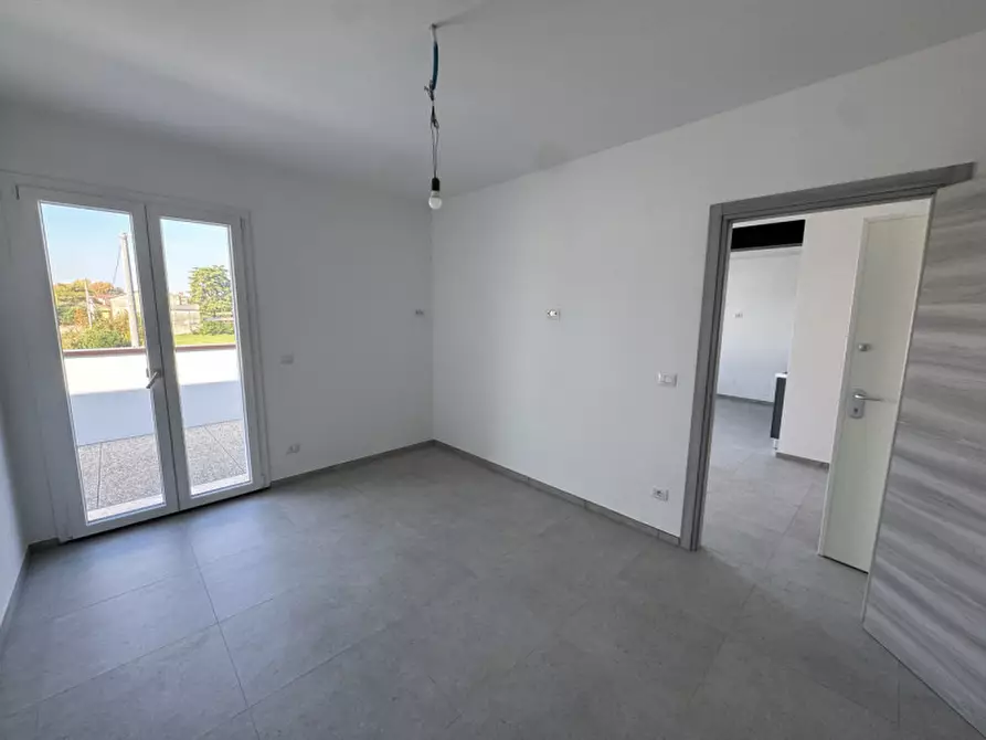 Immagine 6 di Appartamento in affitto  a Trecenta