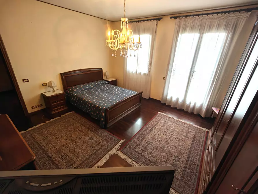 Immagine 20 di Villa in vendita  a Padova