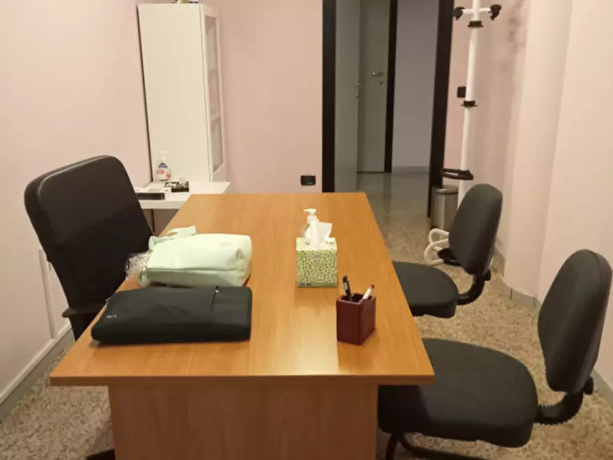 Immagine 8 di Ufficio in affitto  in via roma a Albignasego