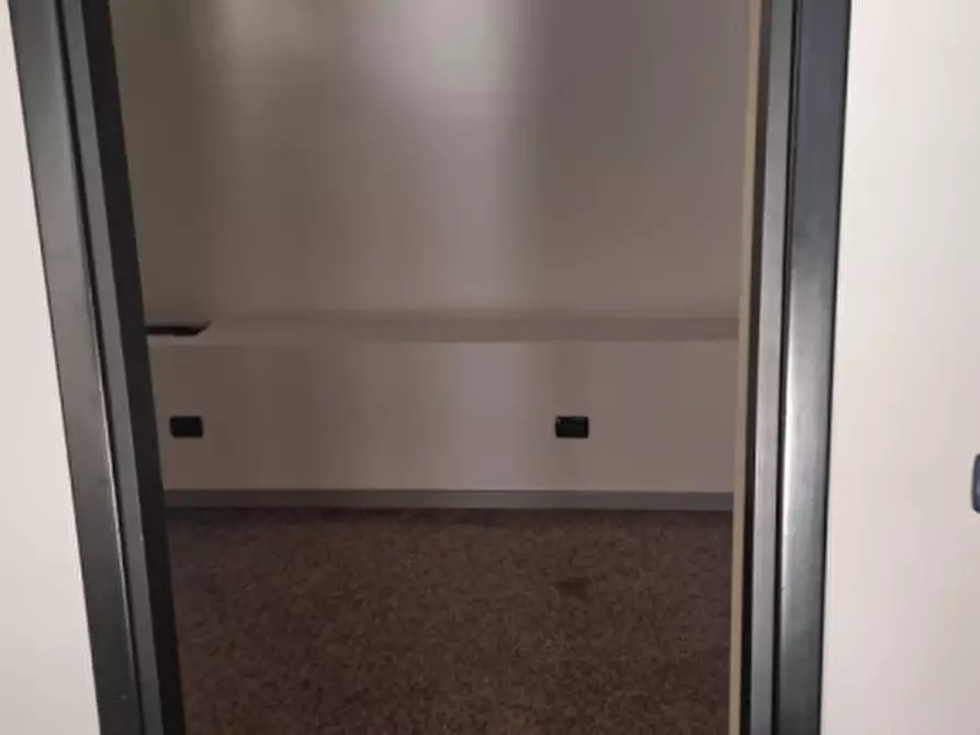 Immagine 11 di Ufficio in affitto  in via roma a Albignasego